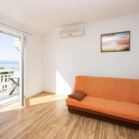 Apartmán Vojskovo I Lokva Rogoznica